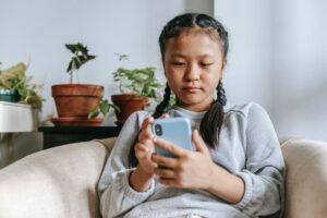 When should my child be allowed a phone? 